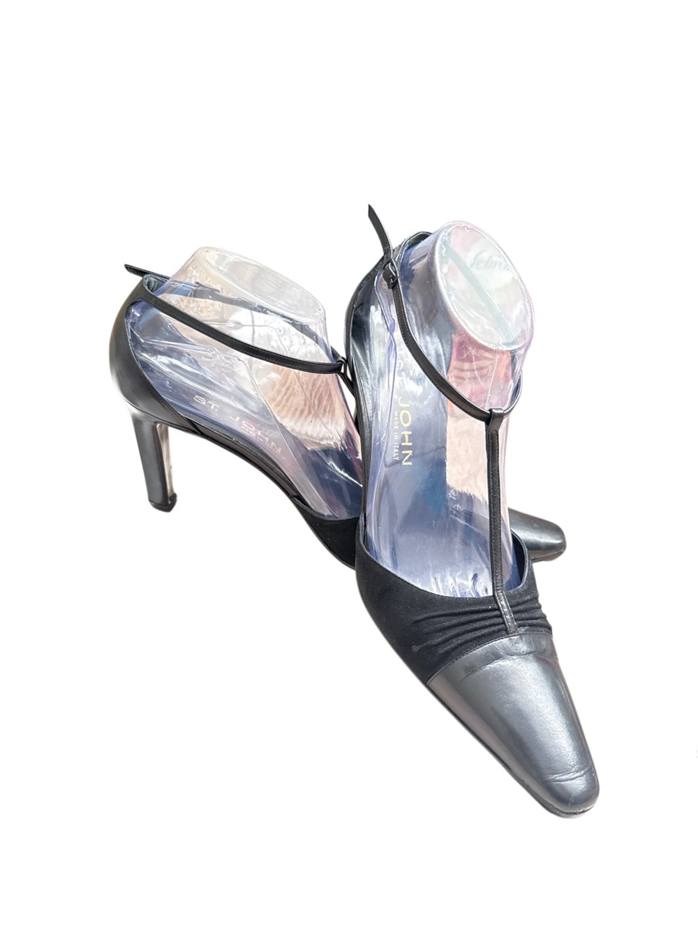 ST. JOHN LEATHER & SUEDE T-STRAP HEELS